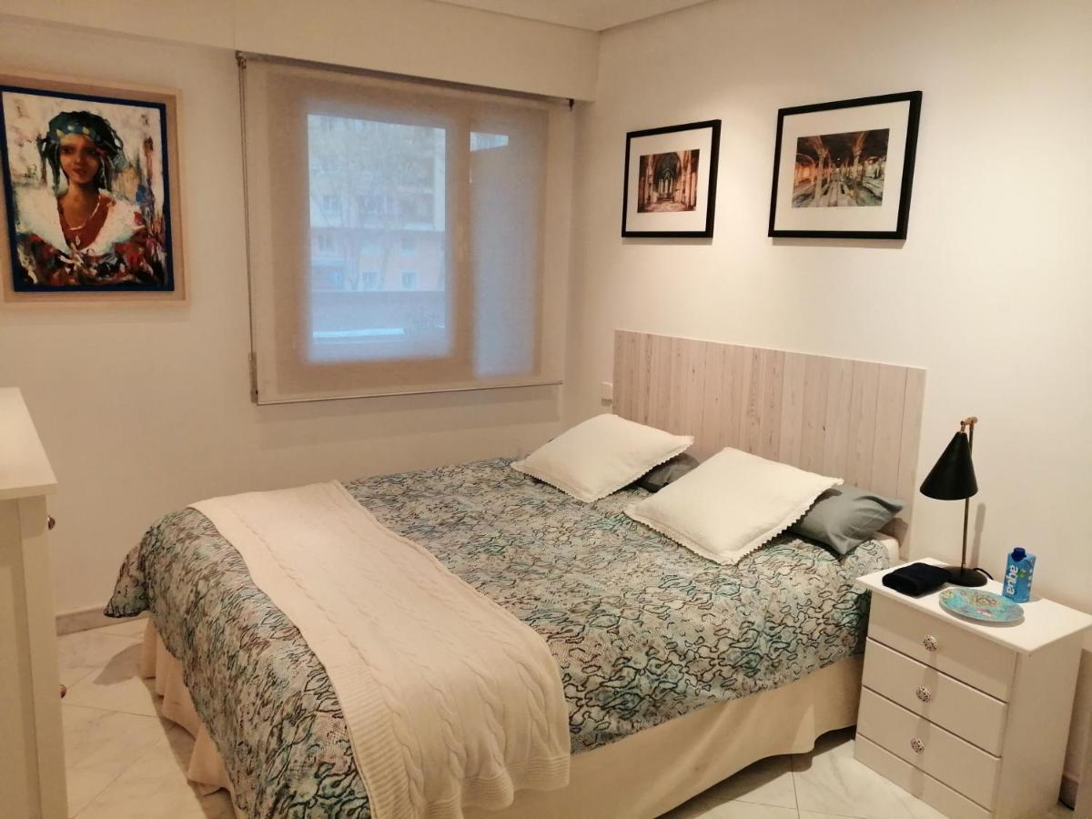 Apartamento Junto Al Santiago Bernabeu Con Piscina Appartement Madrid Buitenkant foto