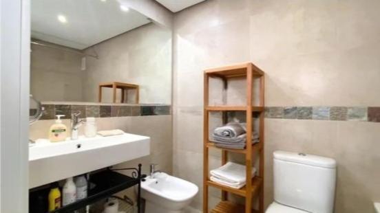 Apartamento Junto Al Santiago Bernabeu Con Piscina Appartement Madrid Buitenkant foto