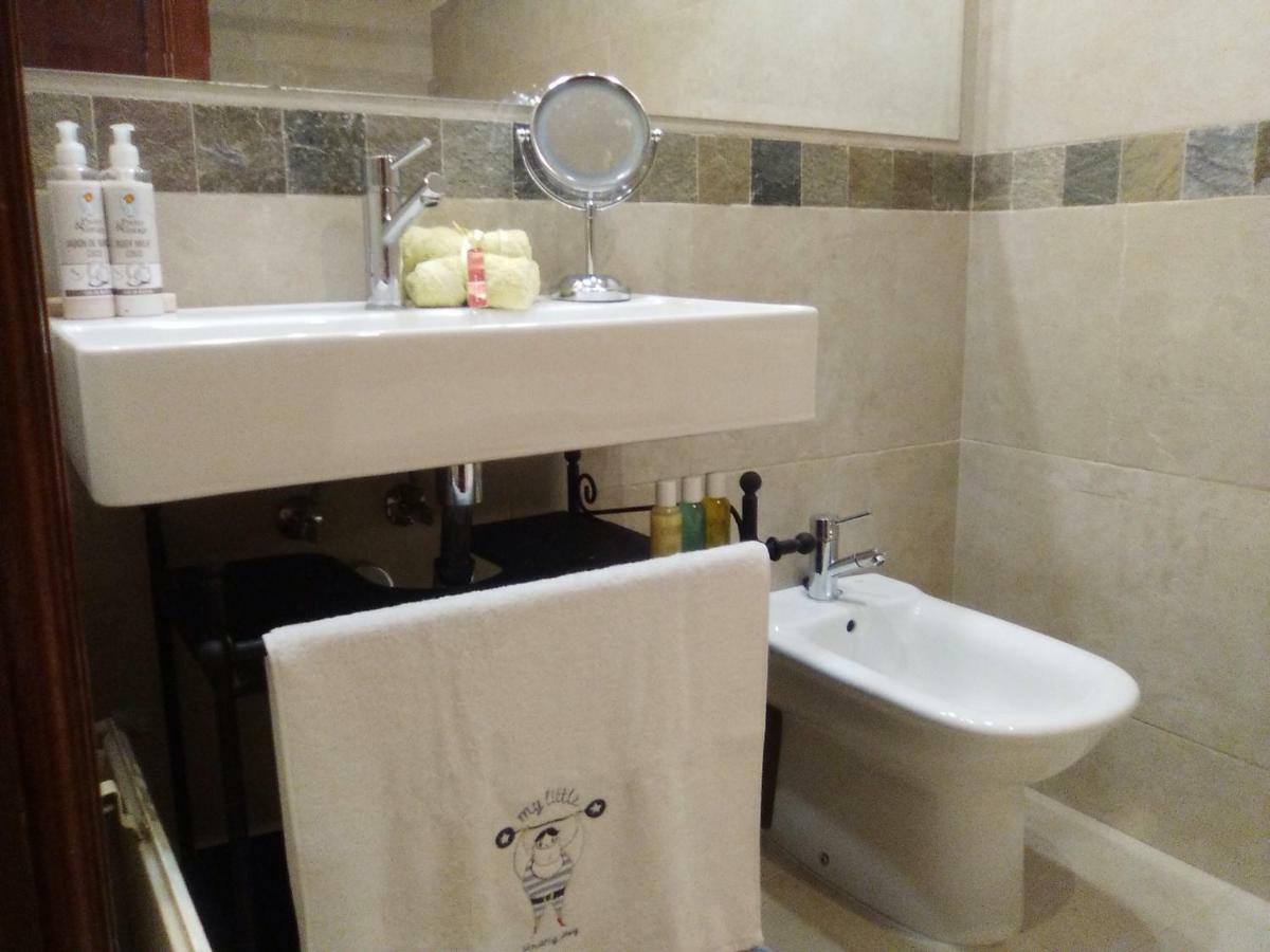 Apartamento Junto Al Santiago Bernabeu Con Piscina Appartement Madrid Buitenkant foto